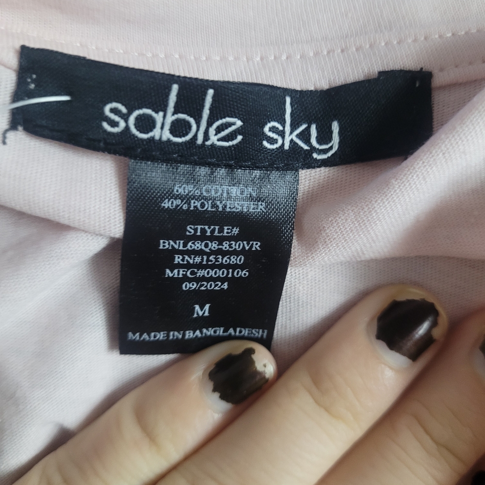 Nwt Pink Sweatshirt with Sequin Lip Accents - Picture 5 of 7